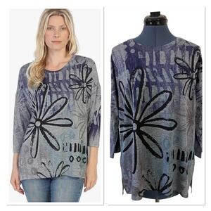 Jess Jane Abstract Floral 3/4 Sleeve Top Gray Purple Boho Resort Slinky Comfy M